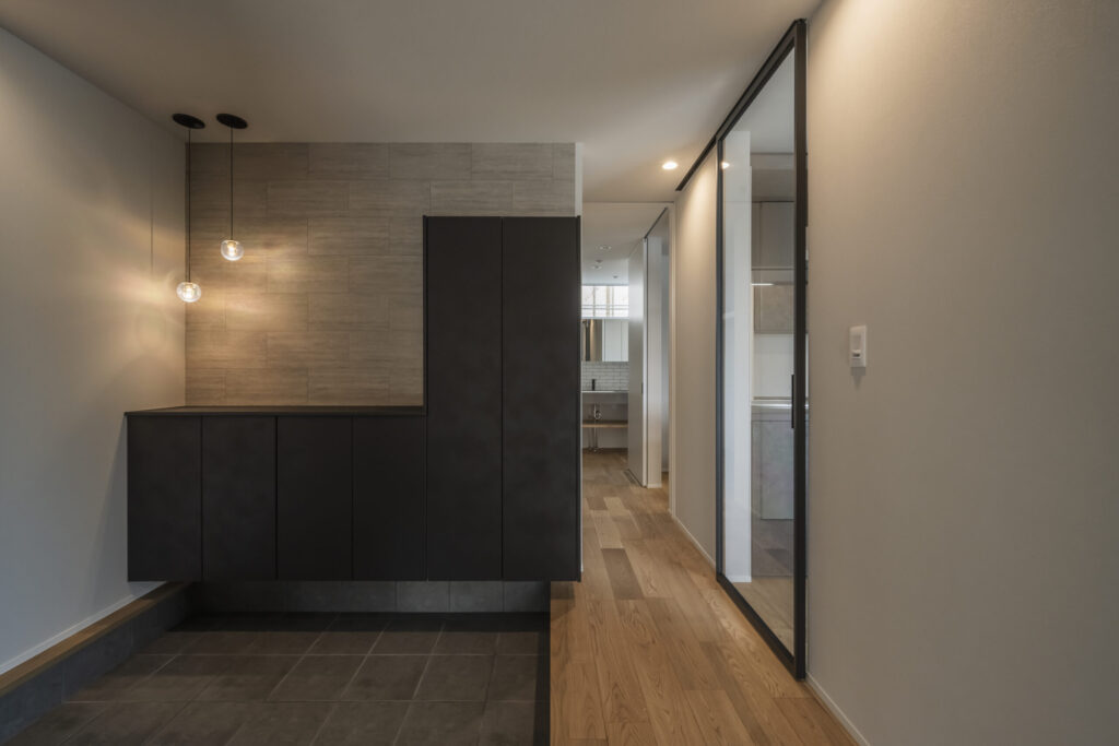 リビングへと続く玄関ホール