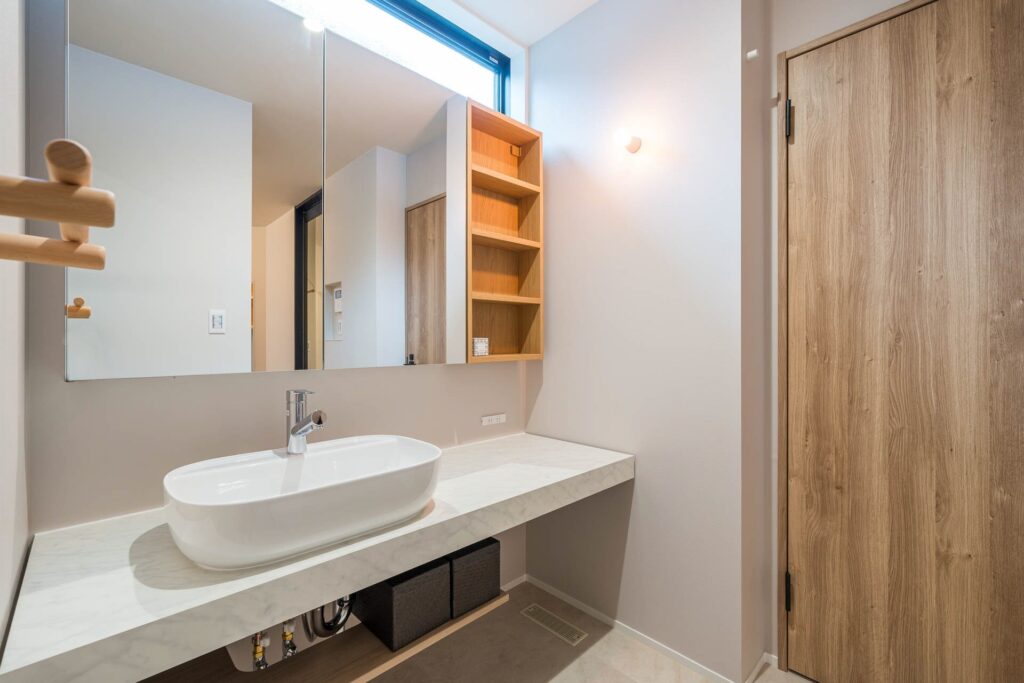 明るい洗面空間