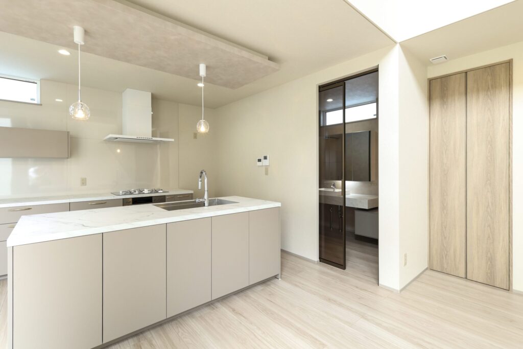 家事効率と安心がやさしく寄り添う、家族の成長を包む住まい