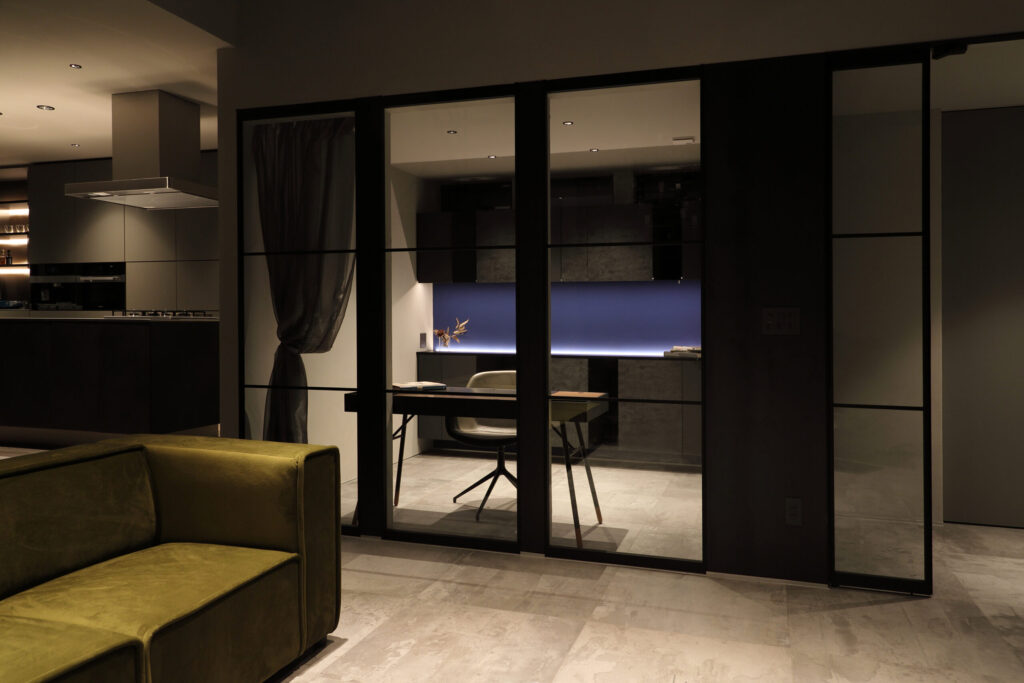 開放的な書斎スペース