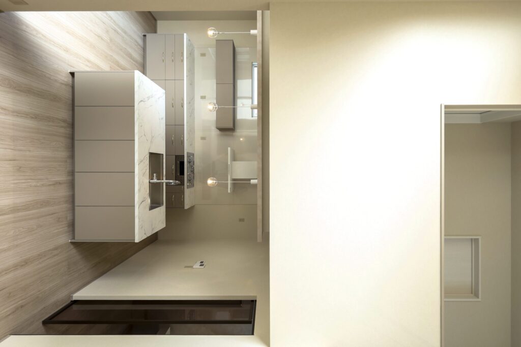 自然光が入る明るい洗面室