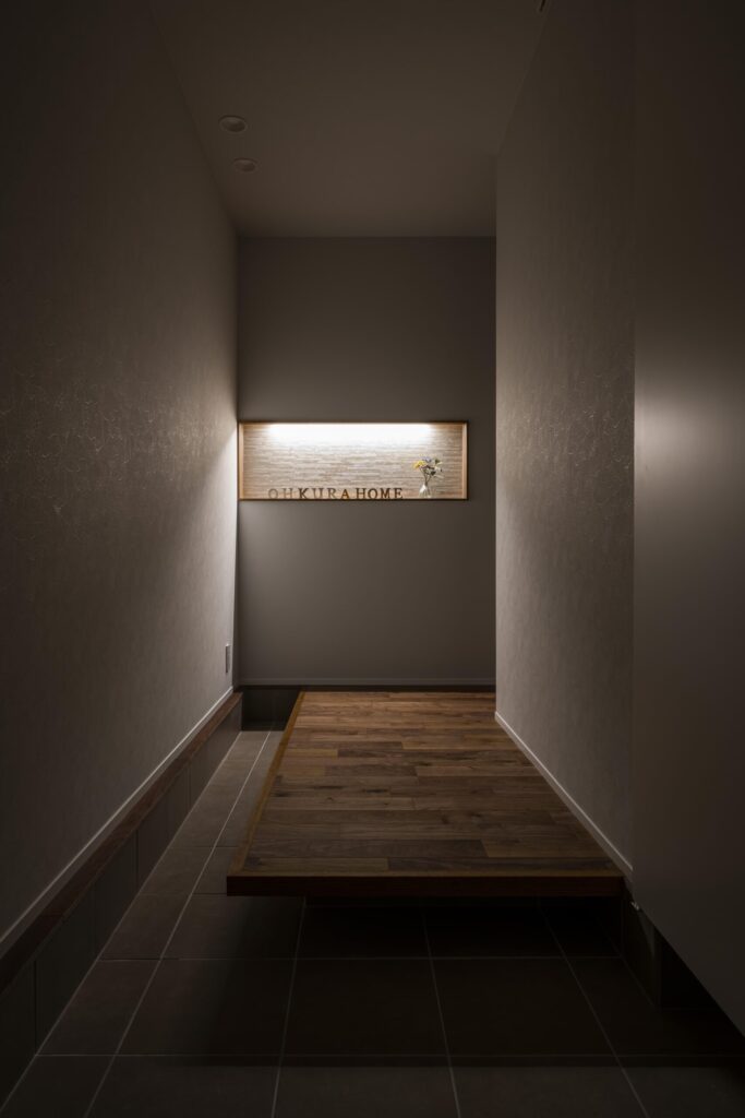 落ち着いた雰囲気の玄関